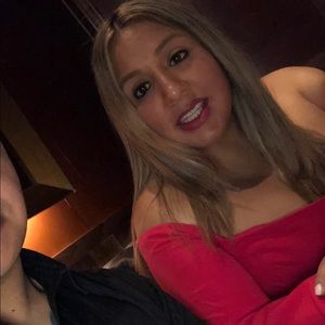 Meet your Posher, Jacqueline